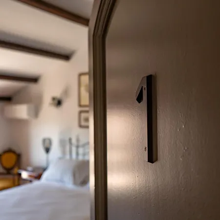 Argiolas Bed & Breakfast Modena