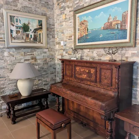 Argiolas Bed & Breakfast Modena