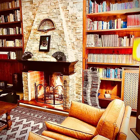 Argiolas Bed & Breakfast *