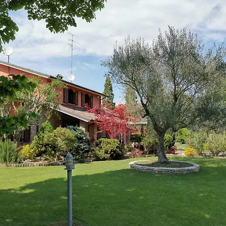 Couette-café Argiolas Modène