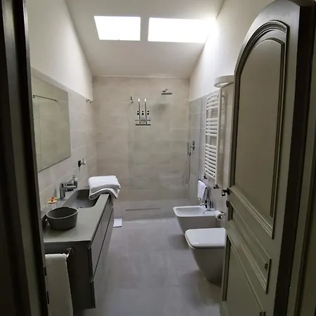 לינה וארוחת בוקר Argiolas 3*