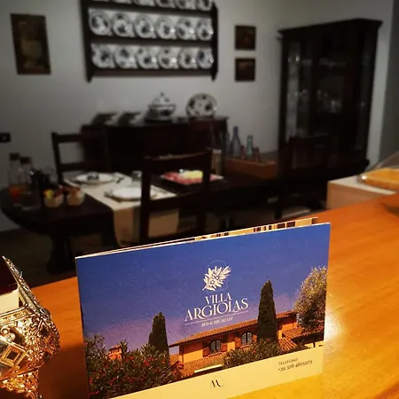 Argiolas לינה וארוחת בוקר מודנה